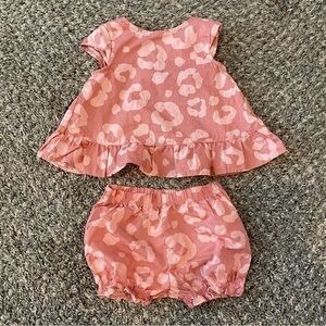 3-6 month carters outfit